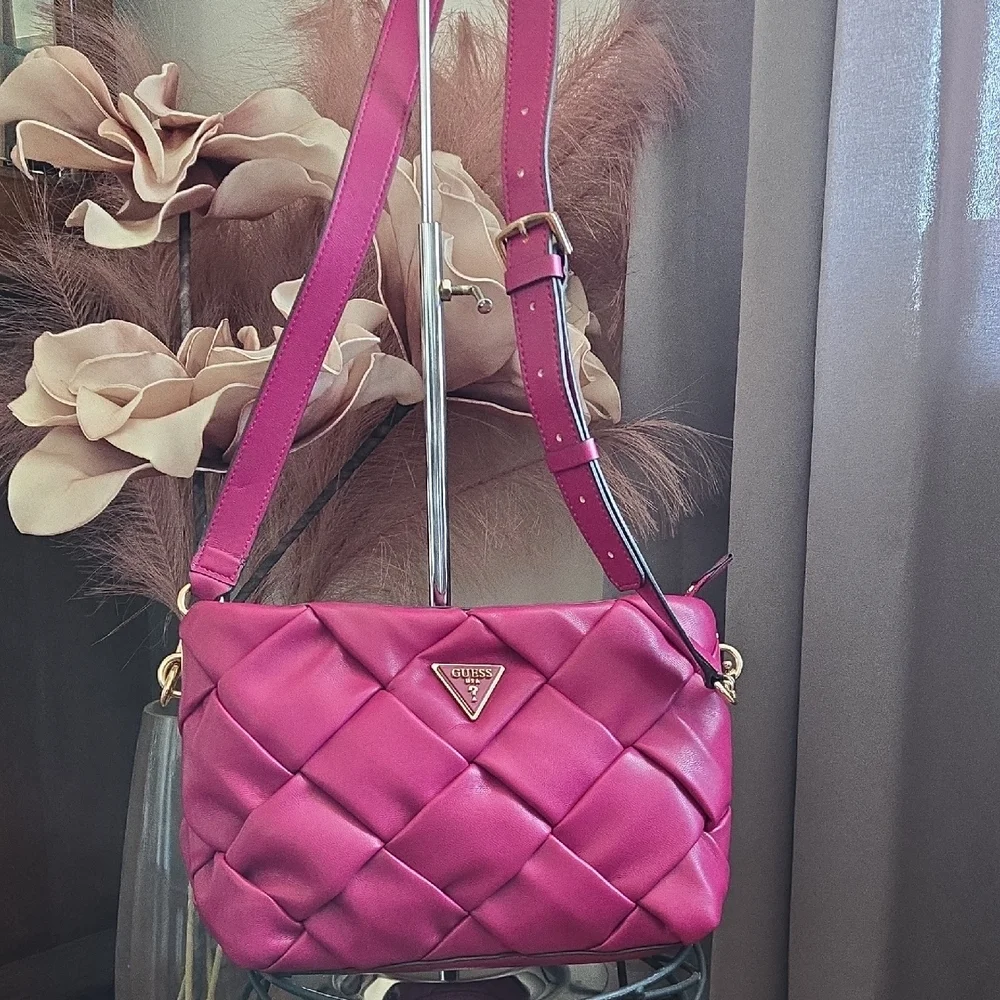 Guess Zalina Fuchsia Quilted Crossbody Bag
